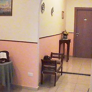dimora-napoletana.hotels-amalfi.com/