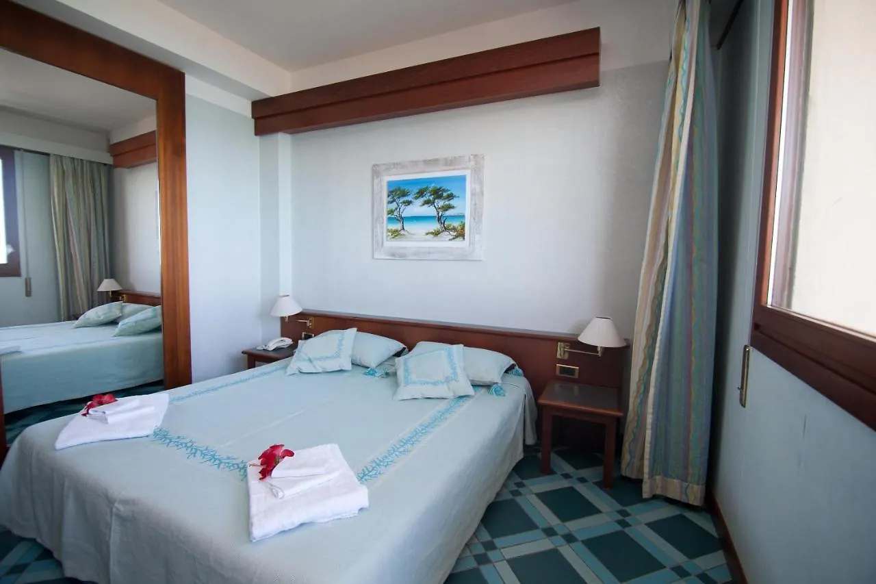 Club Esse Roccaruja Hotel Stintino 4*,